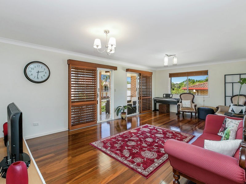 25 Gaillardia St, Macgregor QLD 4109