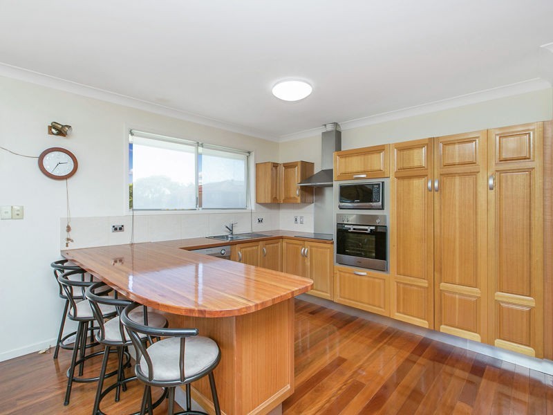 25 Gaillardia St, Macgregor QLD 4109