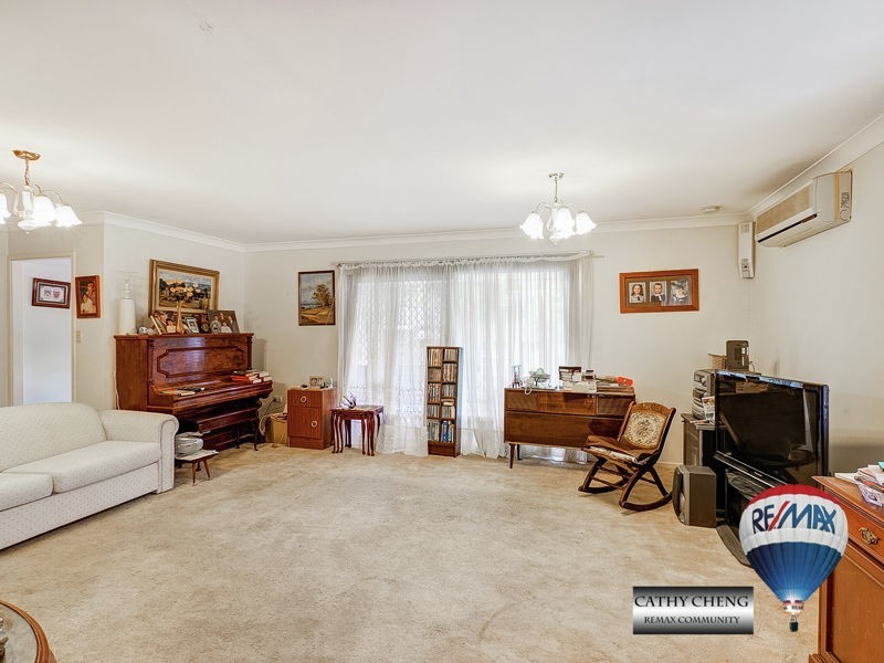 17 Larwood St, Upper Mount Gravatt QLD 4122