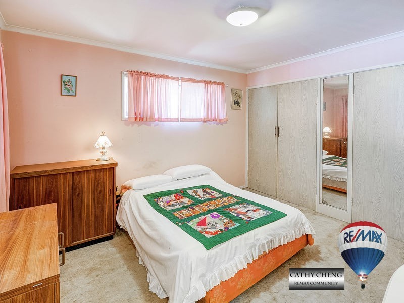 17 Larwood St, Upper Mount Gravatt QLD 4122