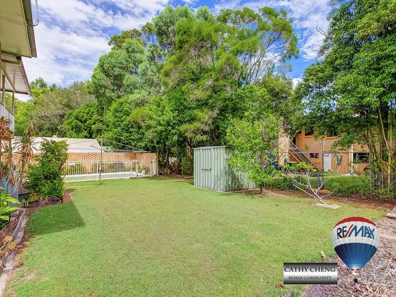 17 Larwood St, Upper Mount Gravatt QLD 4122