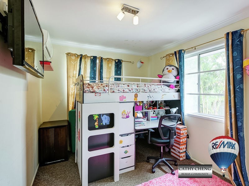 9 Fedrick Street, Boronia Heights QLD 4124