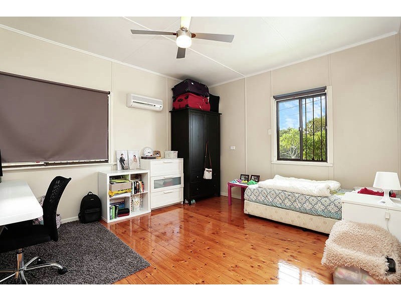 12 Courtice street, Acacia Ridge QLD 4110