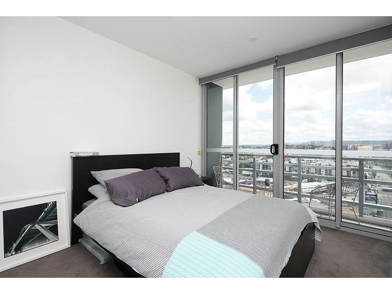 1706 /855 Stanley street, Woolloongabba QLD 4102