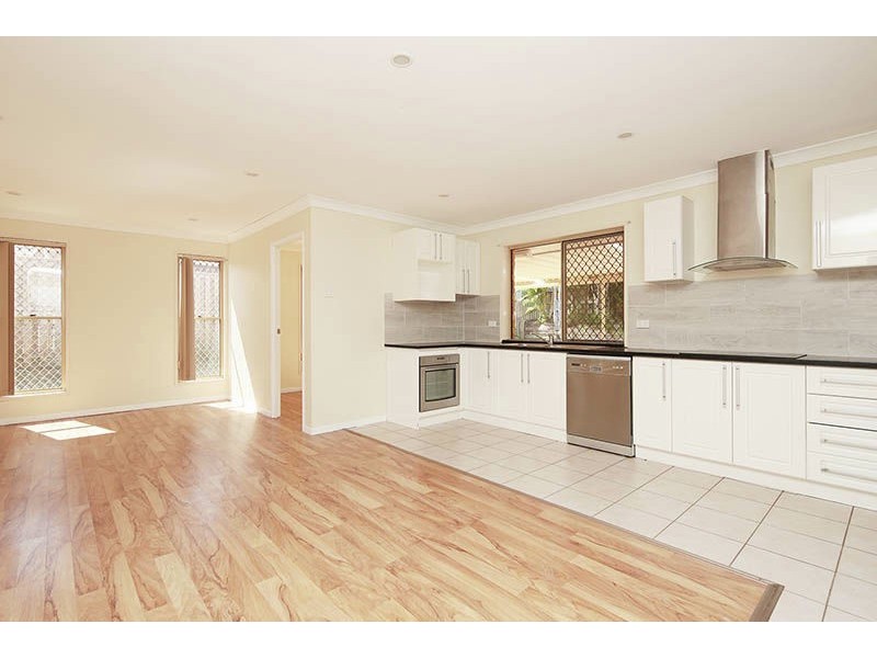 33 Lewis place, Calamvale QLD 4116