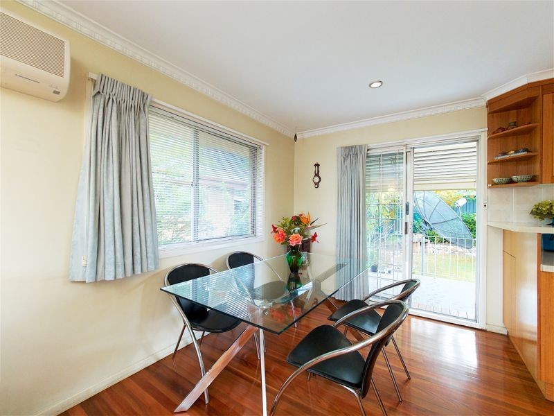 27 Rosewall St, Upper Mount Gravatt QLD 4122