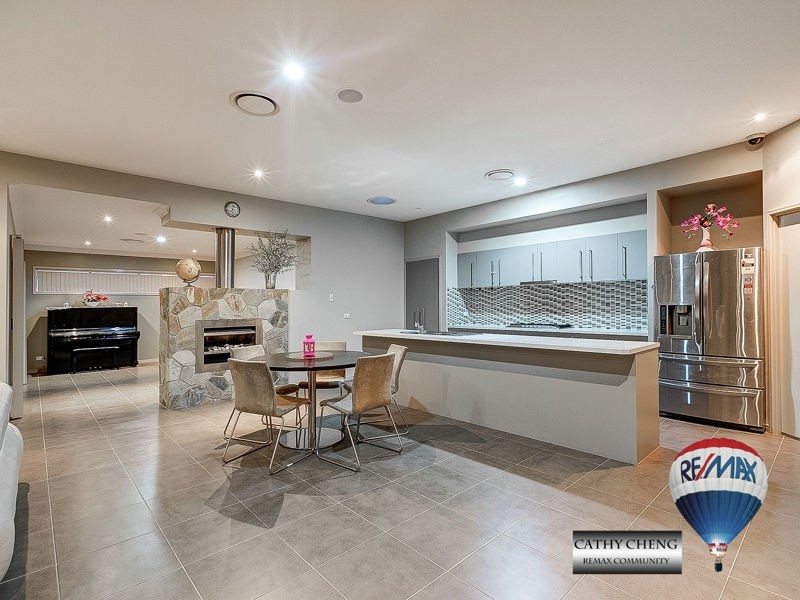 10 Rutherglen Crescent, Calamvale QLD 4116