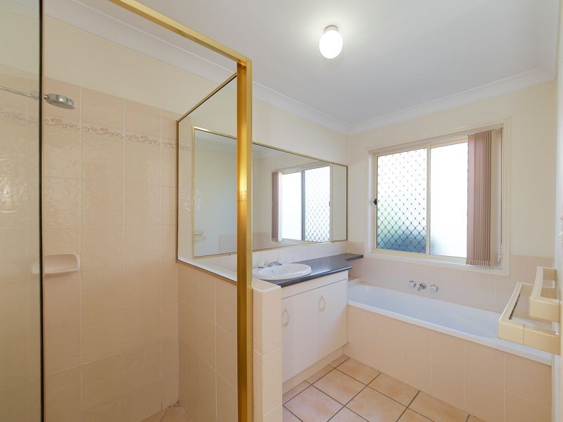 8 Tupelo Street, Calamvale QLD 4116