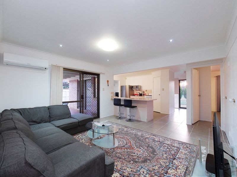 19 Williams Way, Calamvale QLD 4116