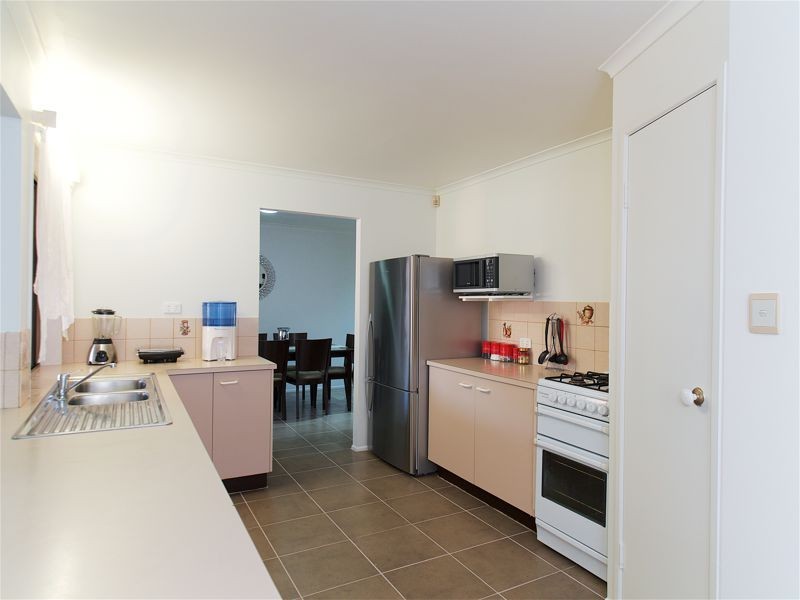 19 Williams Way, Calamvale QLD 4116