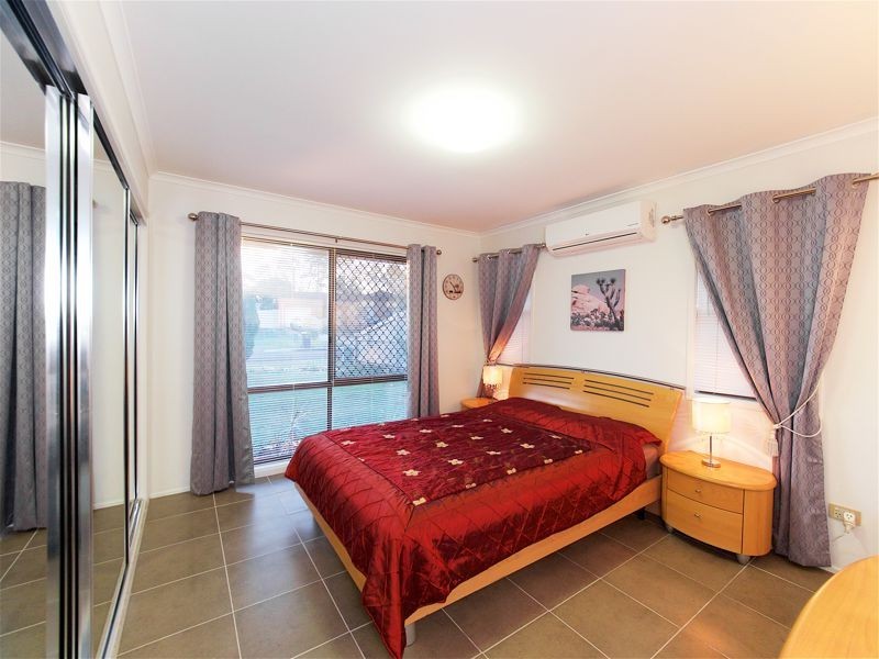 19 Williams Way, Calamvale QLD 4116