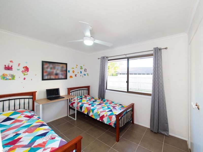 19 Williams Way, Calamvale QLD 4116