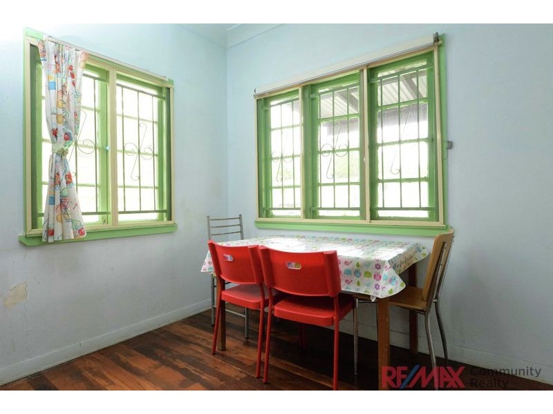 82 London St, Eight Mile Plains QLD 4113