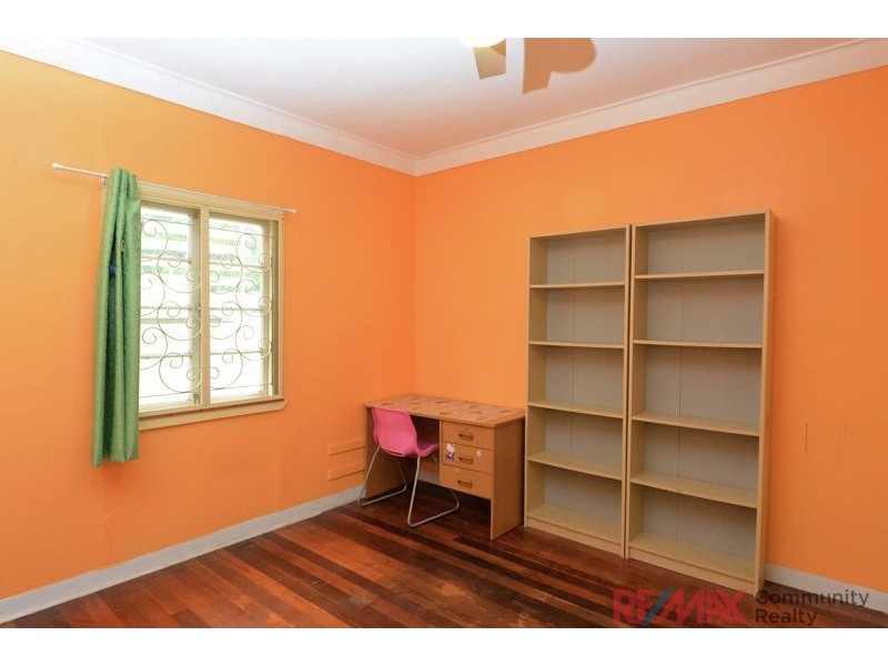 82 London St, Eight Mile Plains QLD 4113