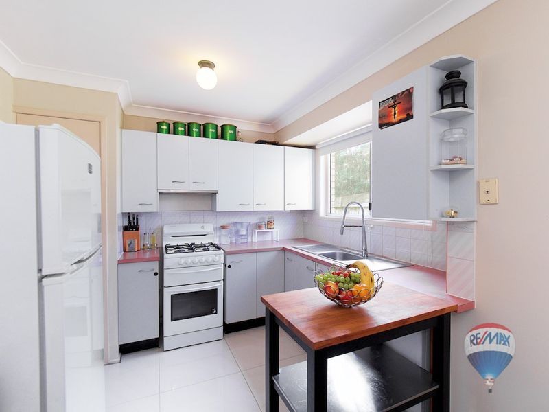 92 London St, Eight Mile Plains QLD 4113