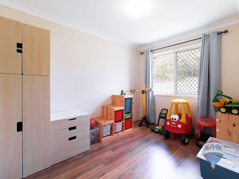 92 London St, Eight Mile Plains QLD 4113