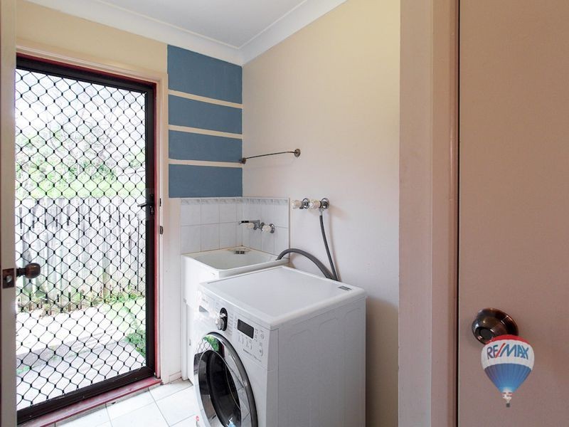 92 London St, Eight Mile Plains QLD 4113