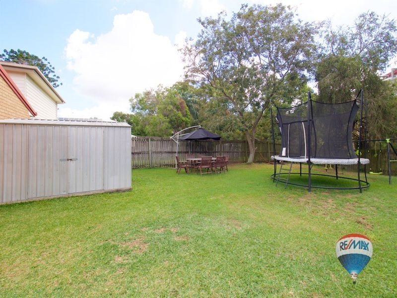 92 London St, Eight Mile Plains QLD 4113