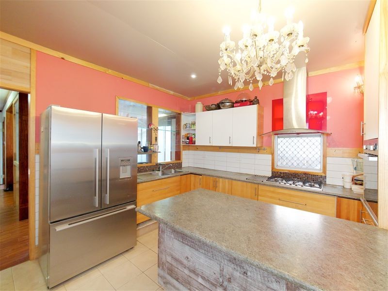 19 Brooke St, Rocklea QLD 4106