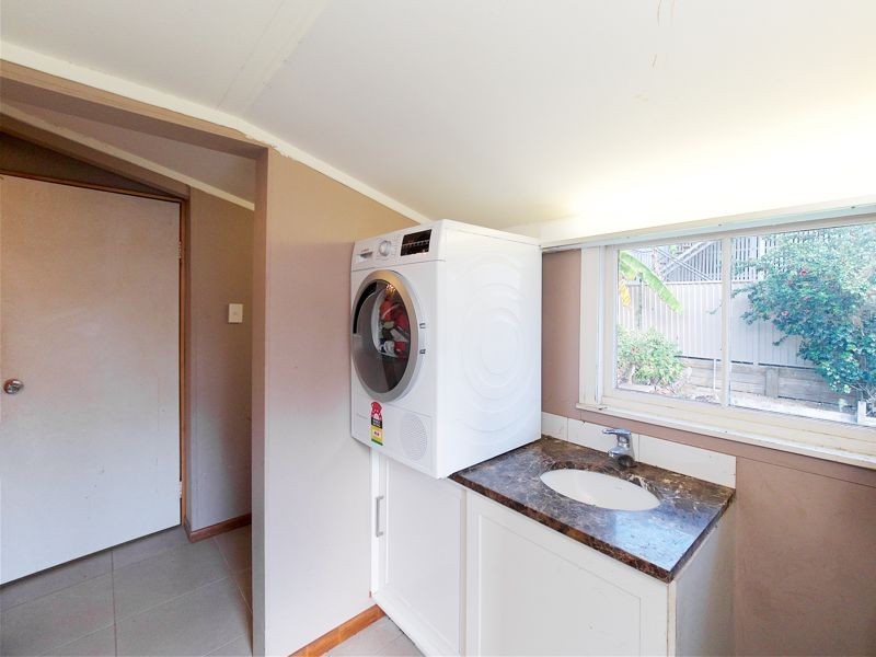 19 Brooke St, Rocklea QLD 4106