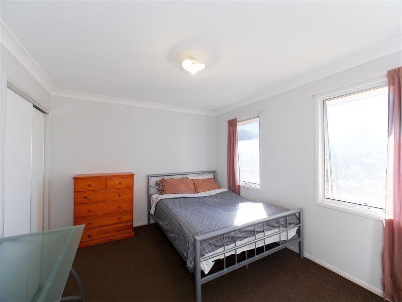 15 Lambert Dr, Calamvale QLD 4116