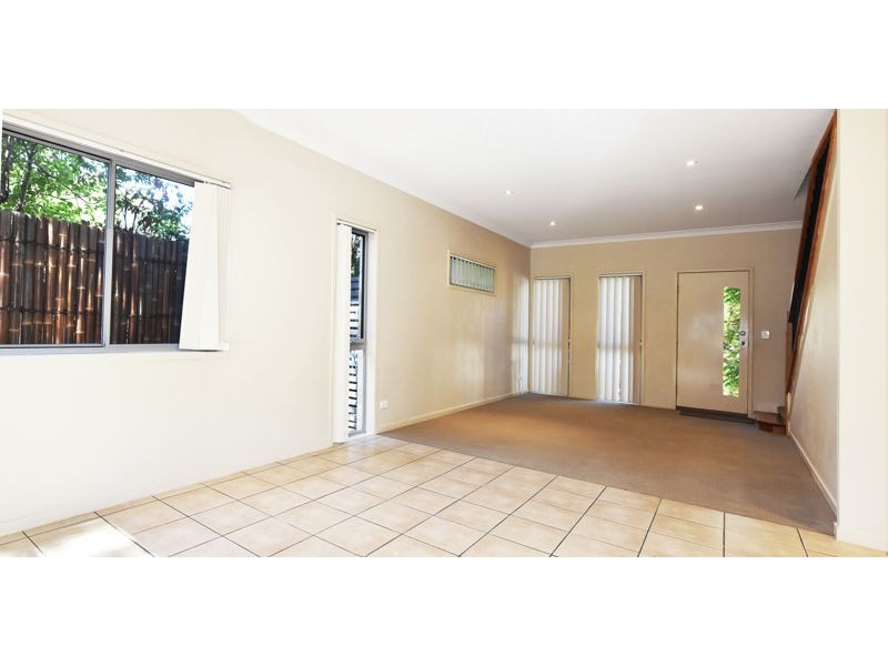 10/1 Anthony Street, Kingston QLD 4114