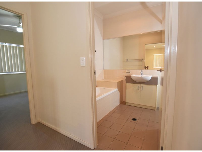 10/1 Anthony Street, Kingston QLD 4114