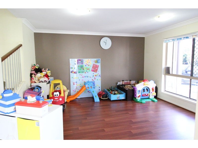 2 Mead Pl, Calamvale QLD 4116