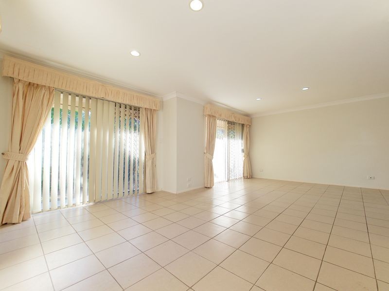 1 Mallan Pl, Kuraby QLD 4112