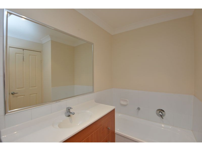 3/11 Pyraness St, Calamvale QLD 4116