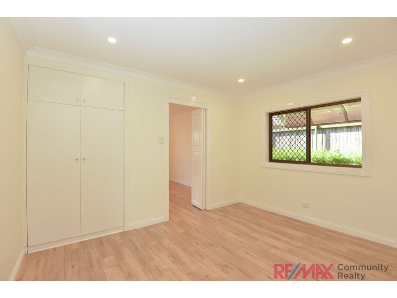 19 Orpheus St, Robertson QLD 4109