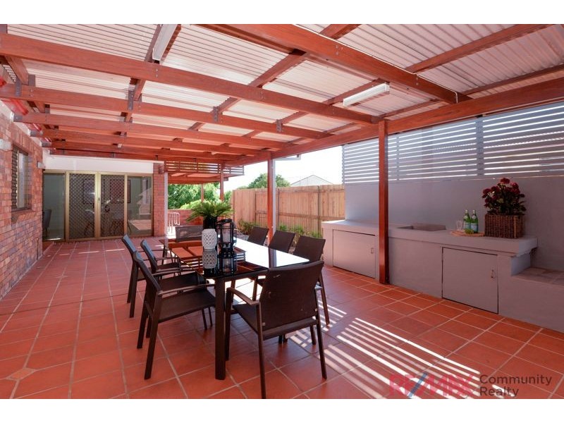 19 Orpheus St, Robertson QLD 4109