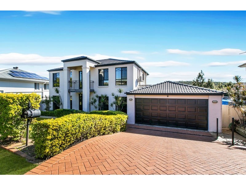 1 Crown Pl, Carindale QLD 4152