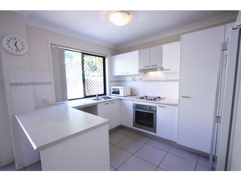 12/18 Diane Ct, Calamvale QLD 4116