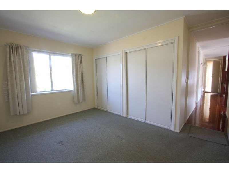 15 Rosewall Street, Upper Mount Gravatt QLD 4122