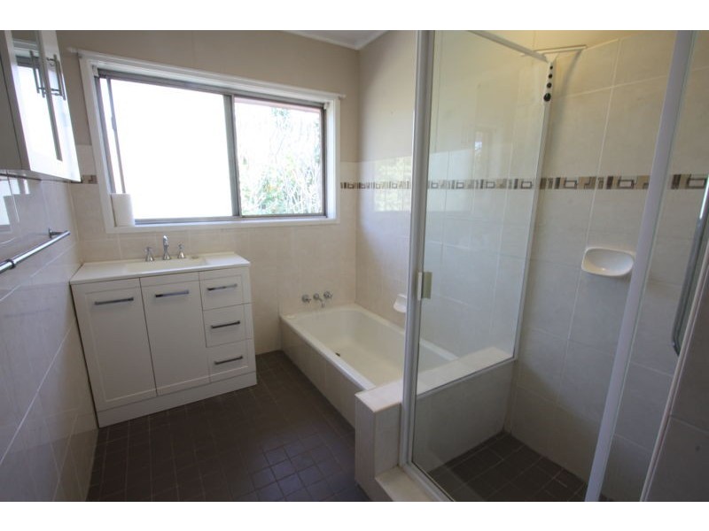 15 Rosewall Street, Upper Mount Gravatt QLD 4122