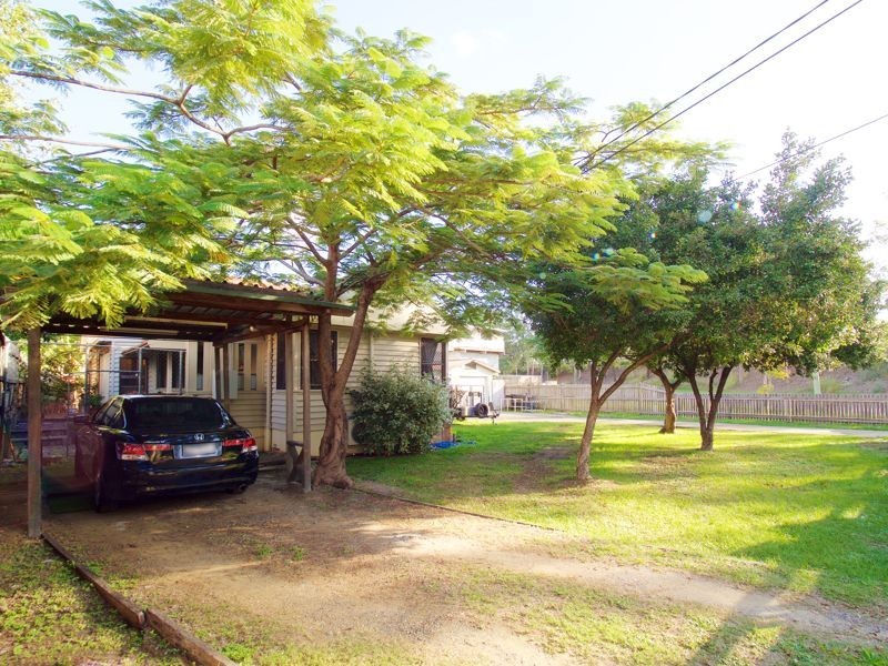 19 Brooke Street, Rocklea QLD 4106