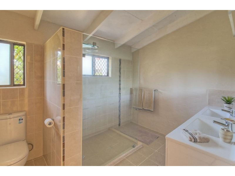 203 Gaskell Street, Eight Mile Plains QLD 4113