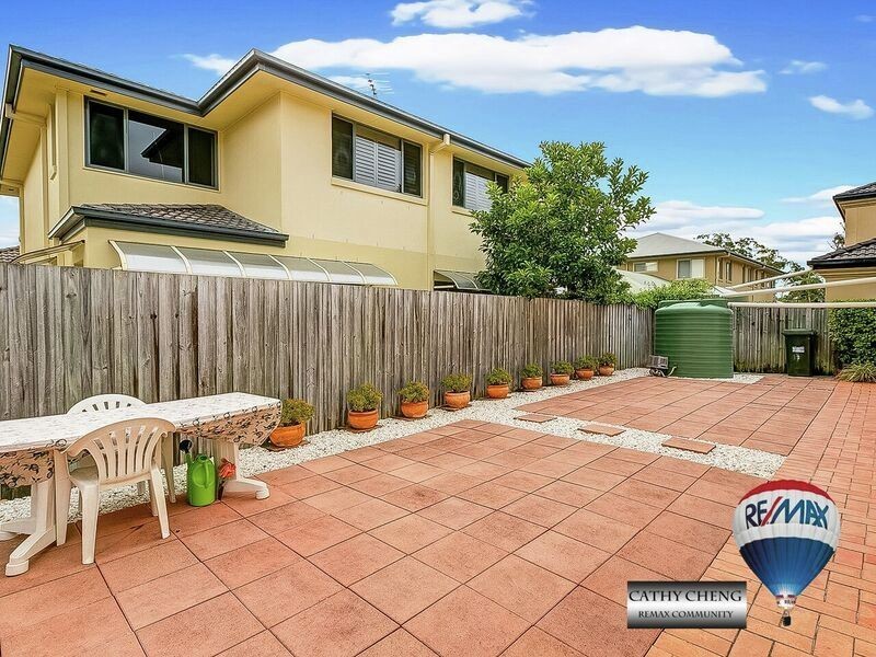 8 Liz Place, Sunnybank Hills QLD 4109