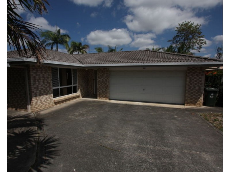 2 Riley Street, Calamvale QLD 4116