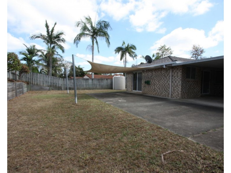 2 Riley Street, Calamvale QLD 4116