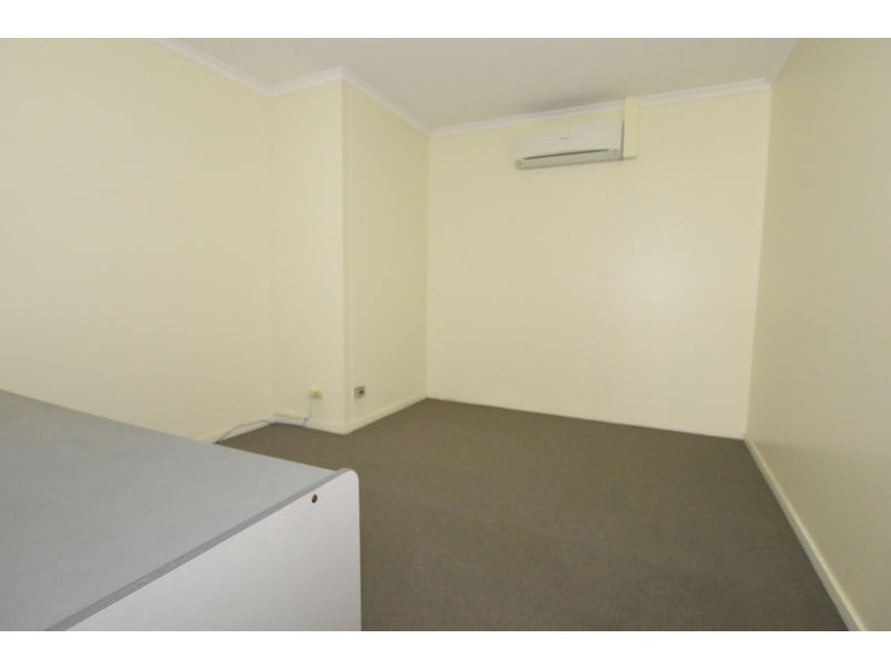 17-18 / 8 Dennis Road, Springwood QLD 4127