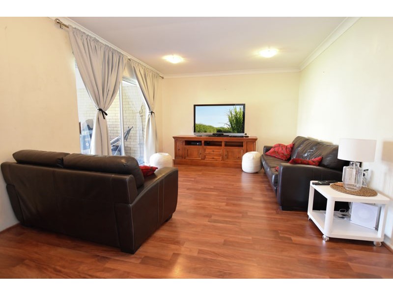 39 Lenore Crescent, Springwood QLD 4127