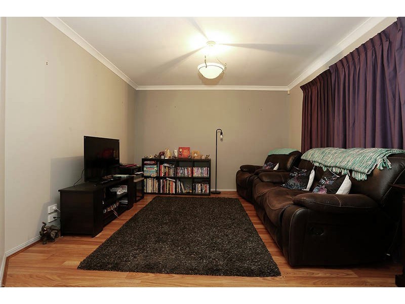 8 Glenview court, Underwood QLD 4119