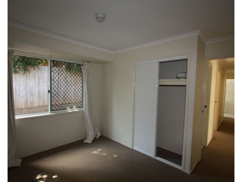 33 Sambit Street, Tanah Merah QLD 4128