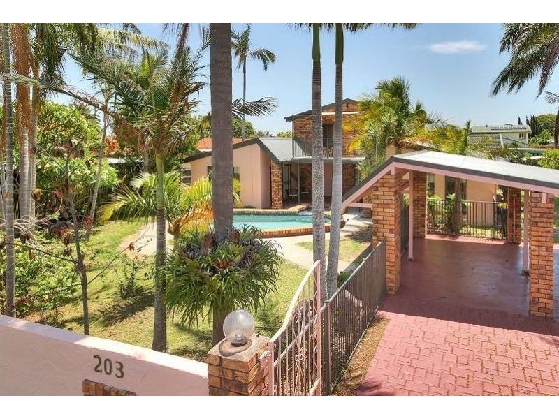 203 Gaskell st, Eight Mile Plains QLD 4113