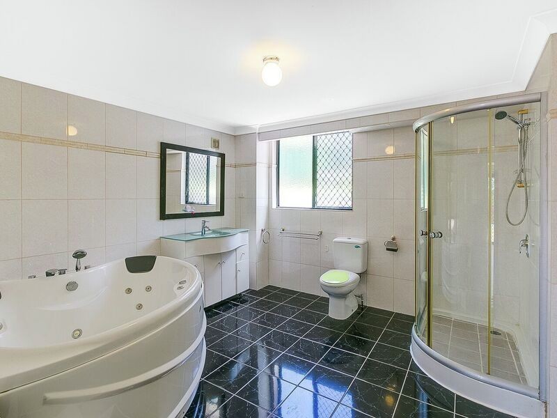 30 Joanne Street, Underwood QLD 4119