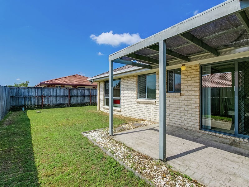 10 Wavecrest Place, Calamvale QLD 4116