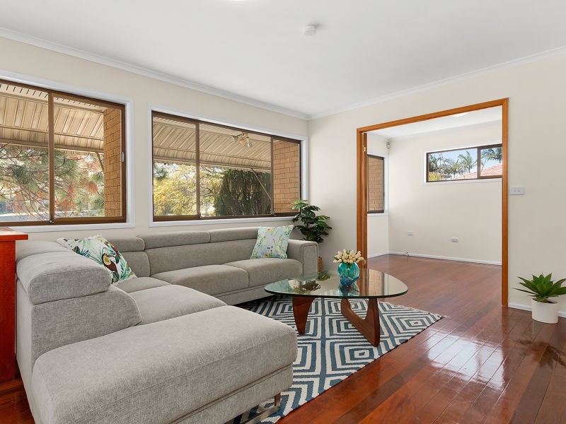 27 Ilya Street, Macgregor QLD 4109