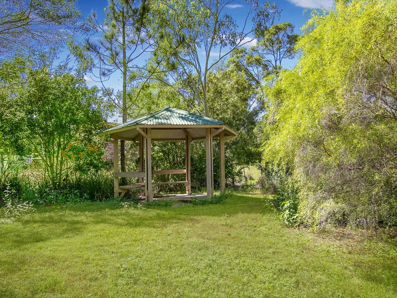 21 Thornton Drive, Thornlands QLD 4164